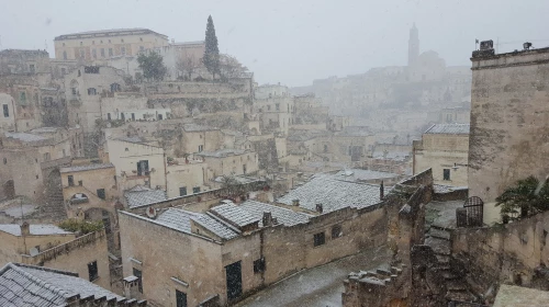 Matera si veste di bianco già dalla mattina: le foto del 5 Gennaio 2017